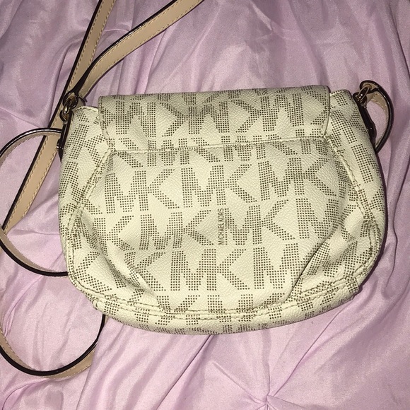 MK crossbody bag - Picture 3 of 4